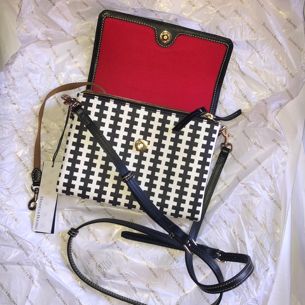 Dooney & Bourke Black & White/ Georgia Hunter Bag